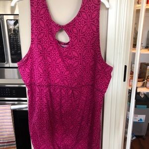 Dk pink tennis/yoga top